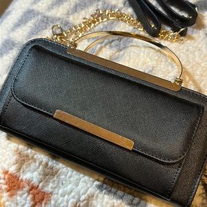 Small purse in black/gold